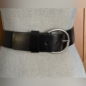 FULLUM & HOLT Black Leather Belt With Silver Buckle, Size 34, Made in Canada!